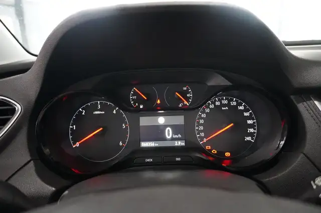 Opel Grandland X view 13