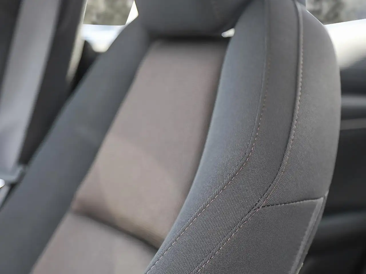 Mazda 3 снимка Mazda 3
