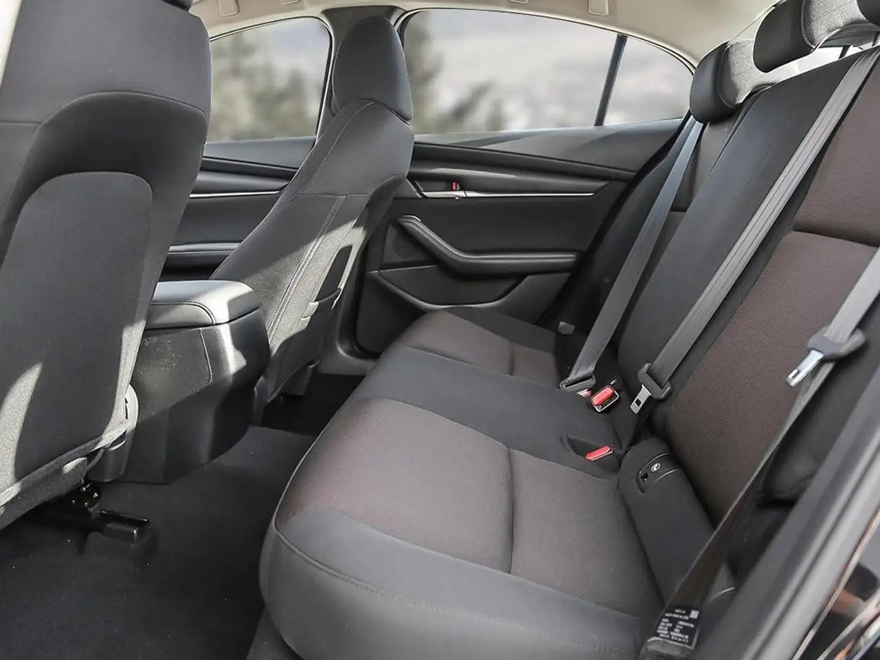 Mazda 3 снимка Mazda 3
