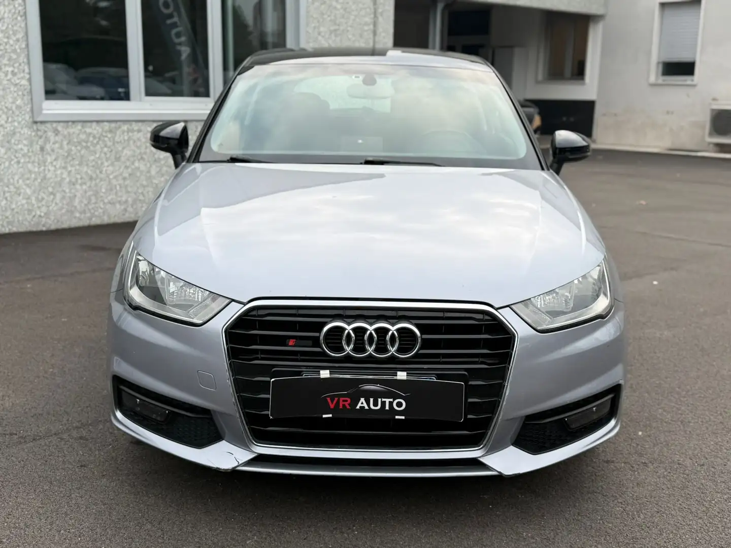 Audi A1 1.4 tdi Euro6C Ultra NEOPATENTATI Silber - 2