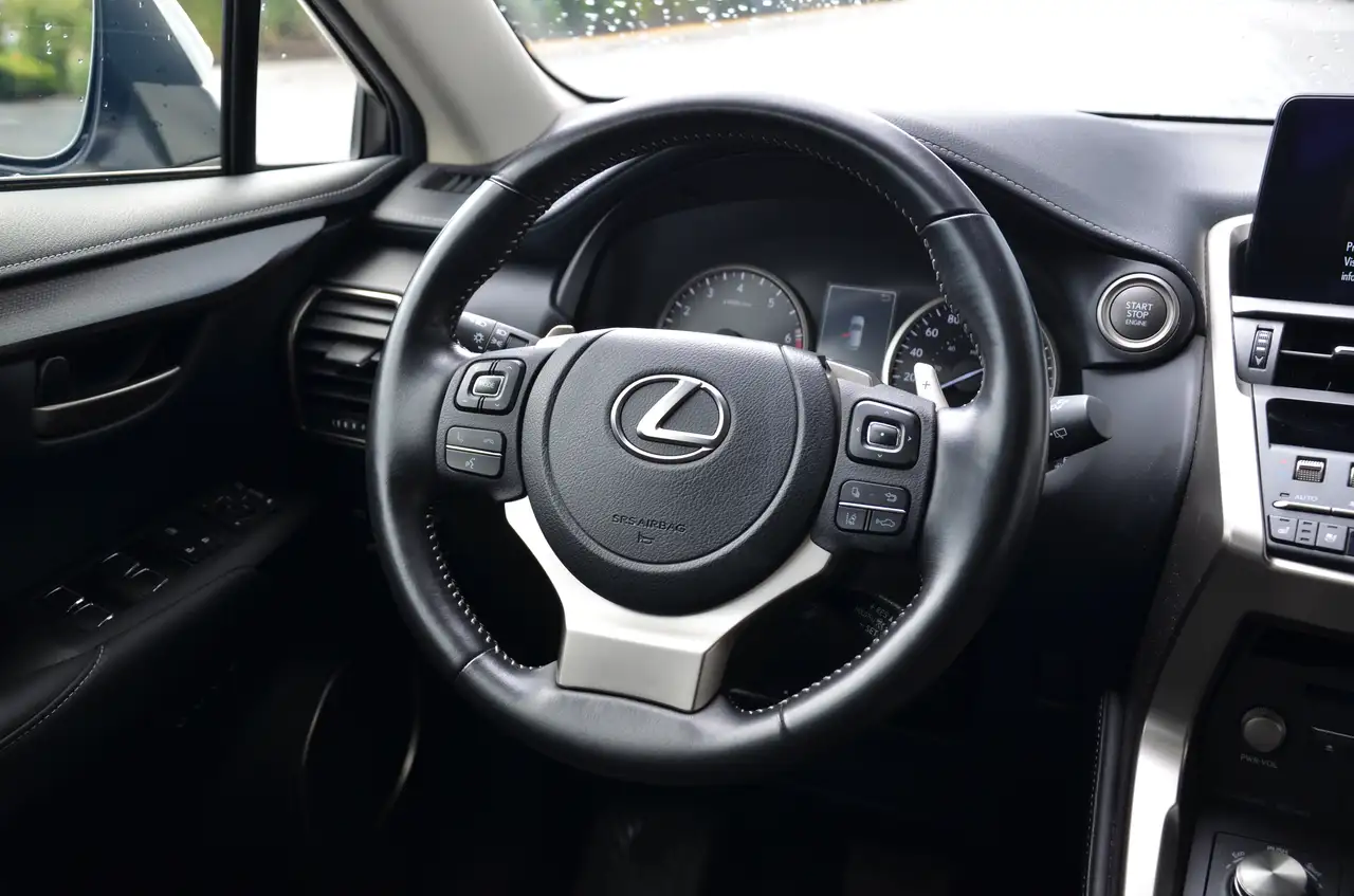 Lexus NX photo Lexus NX