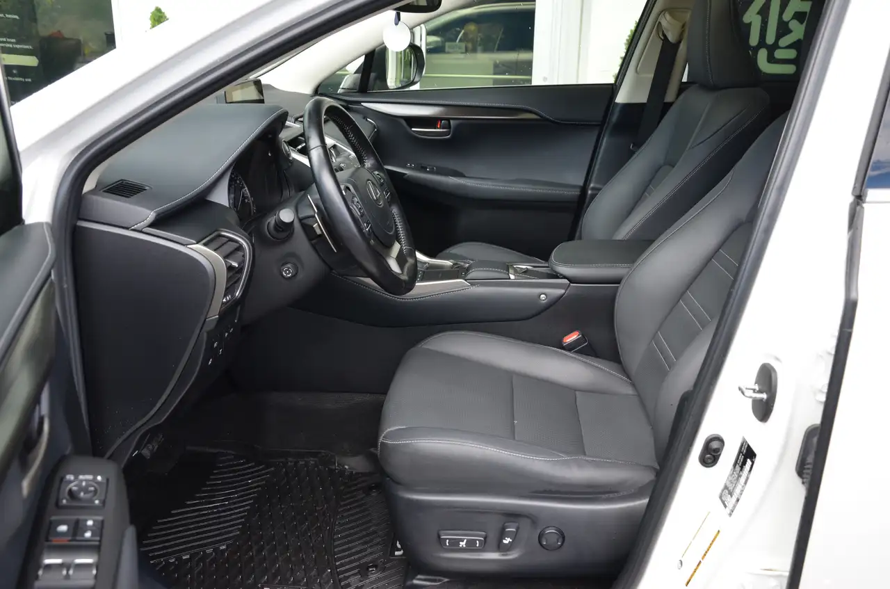 Lexus NX photo Lexus NX
