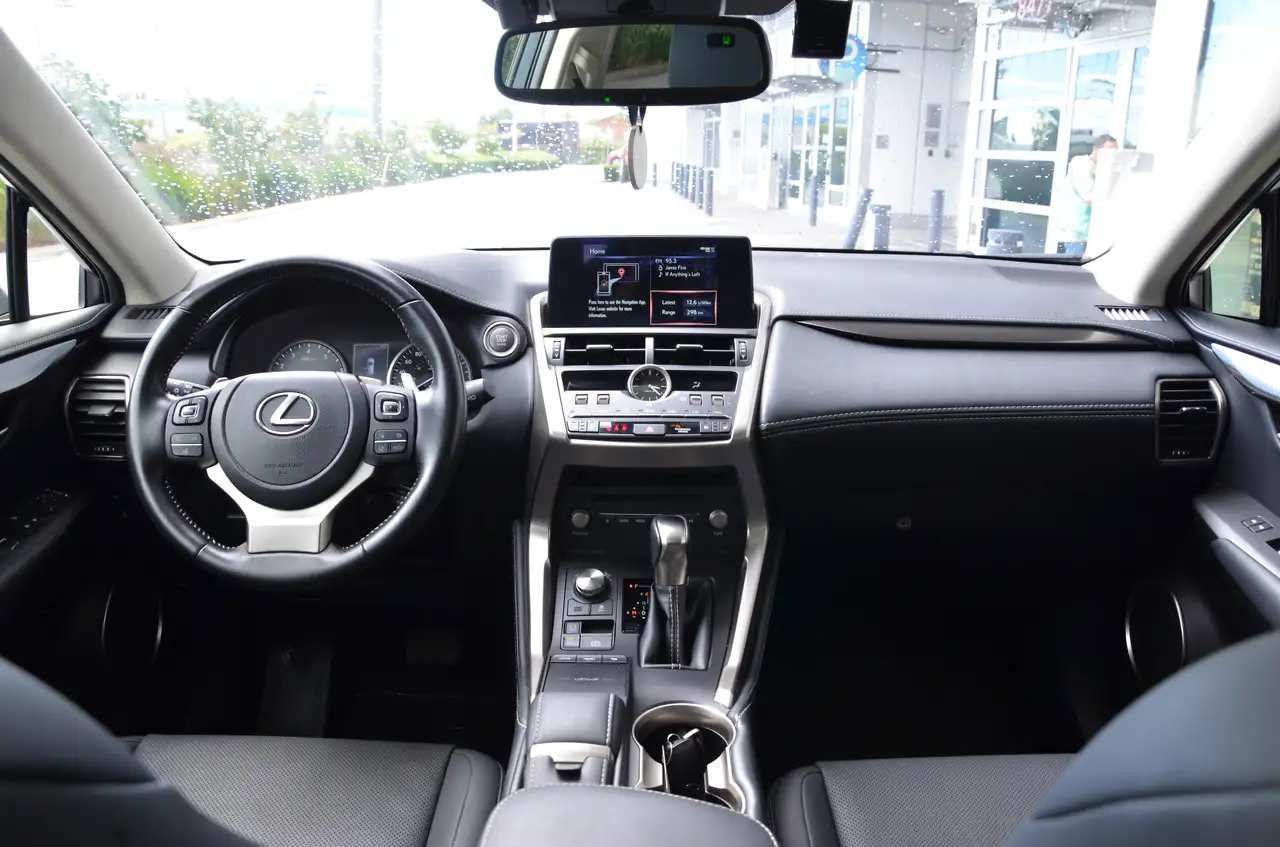 Lexus NX photo Lexus NX