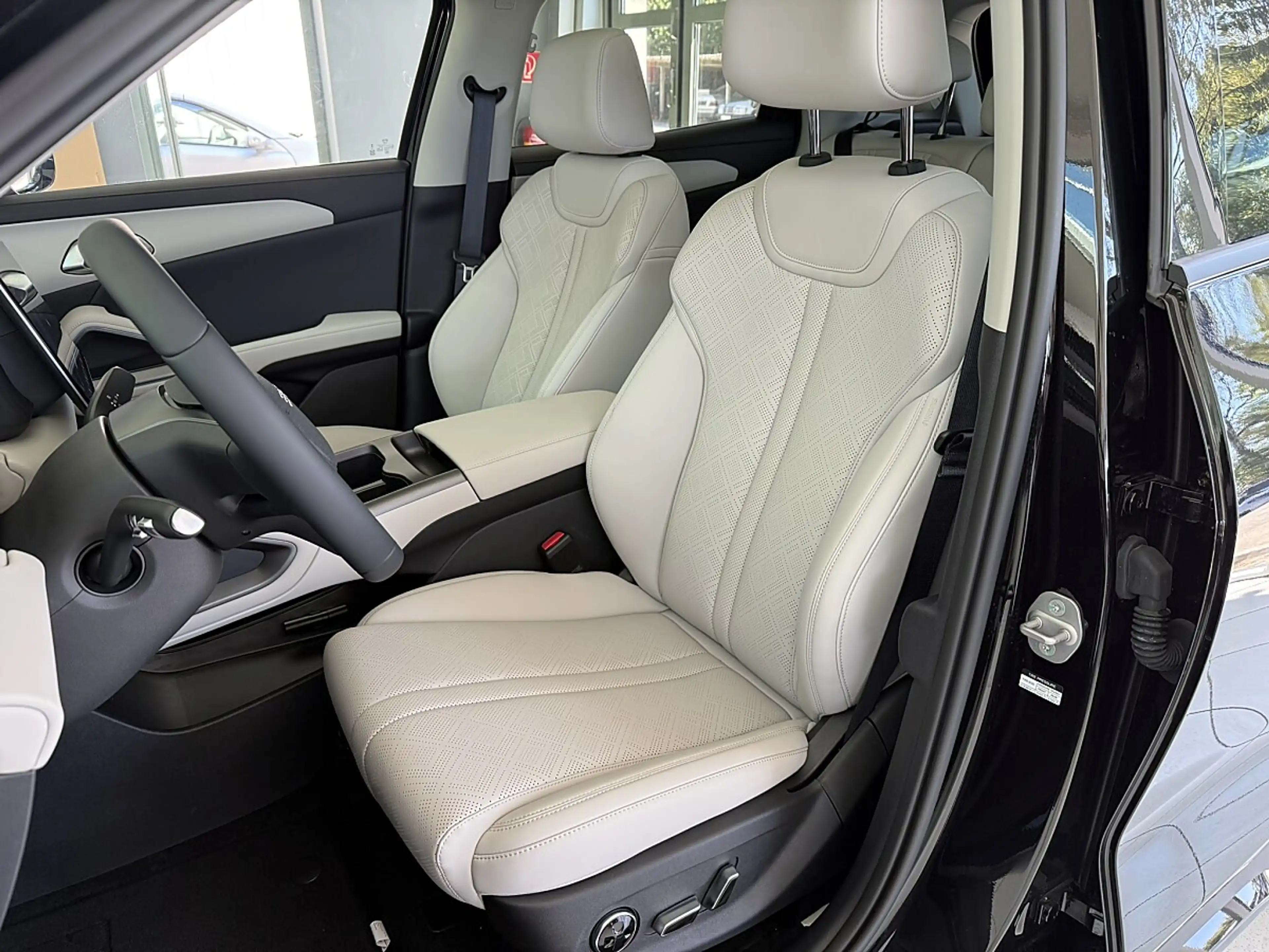 BYD Atto 2 Atto2 64,8 kWh Comfort Österreich Paket — photo 7