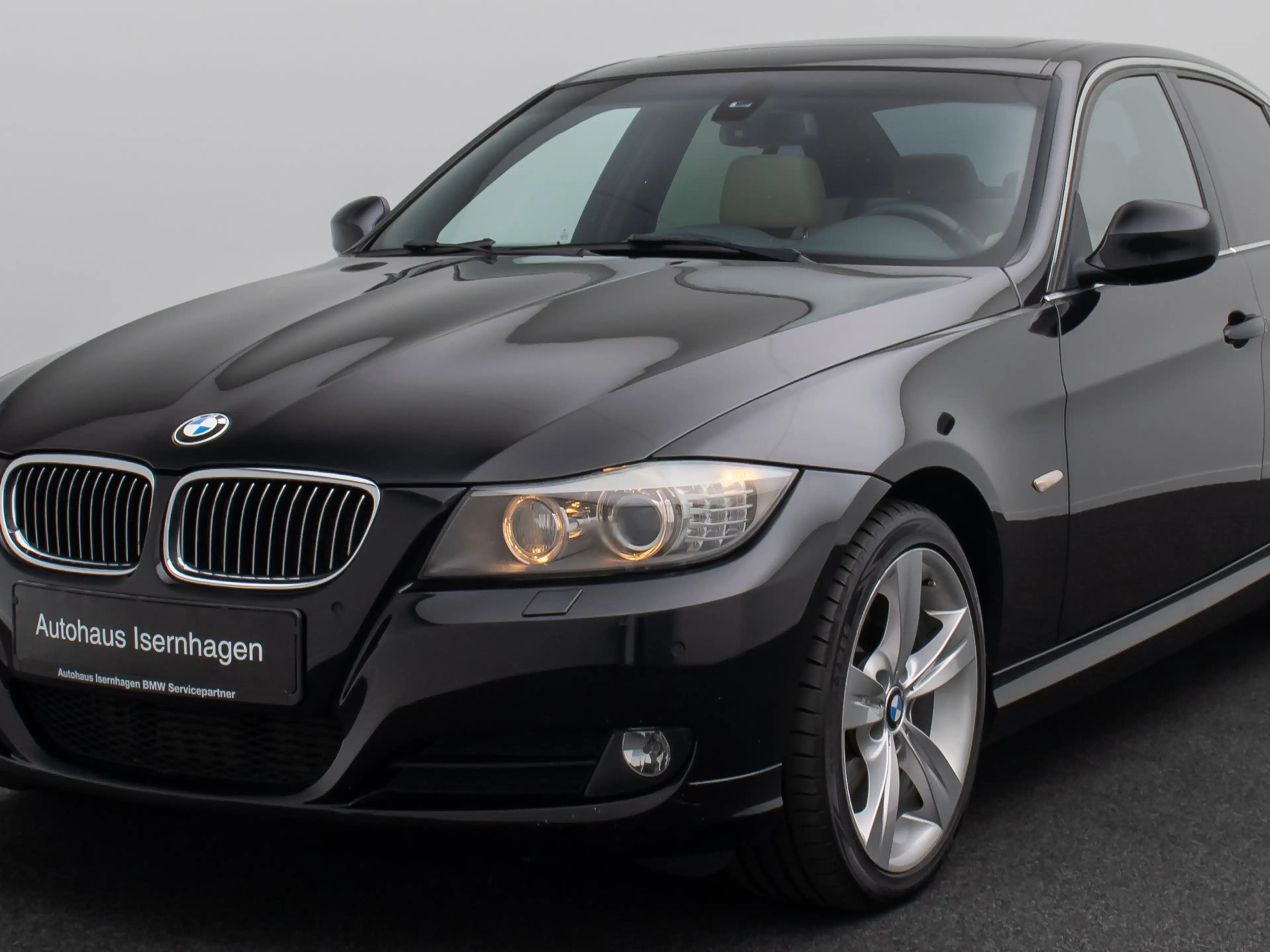 BMW 325 GeschwindigReg Xenon PDC Alarm HiFi Leder — photo 13
