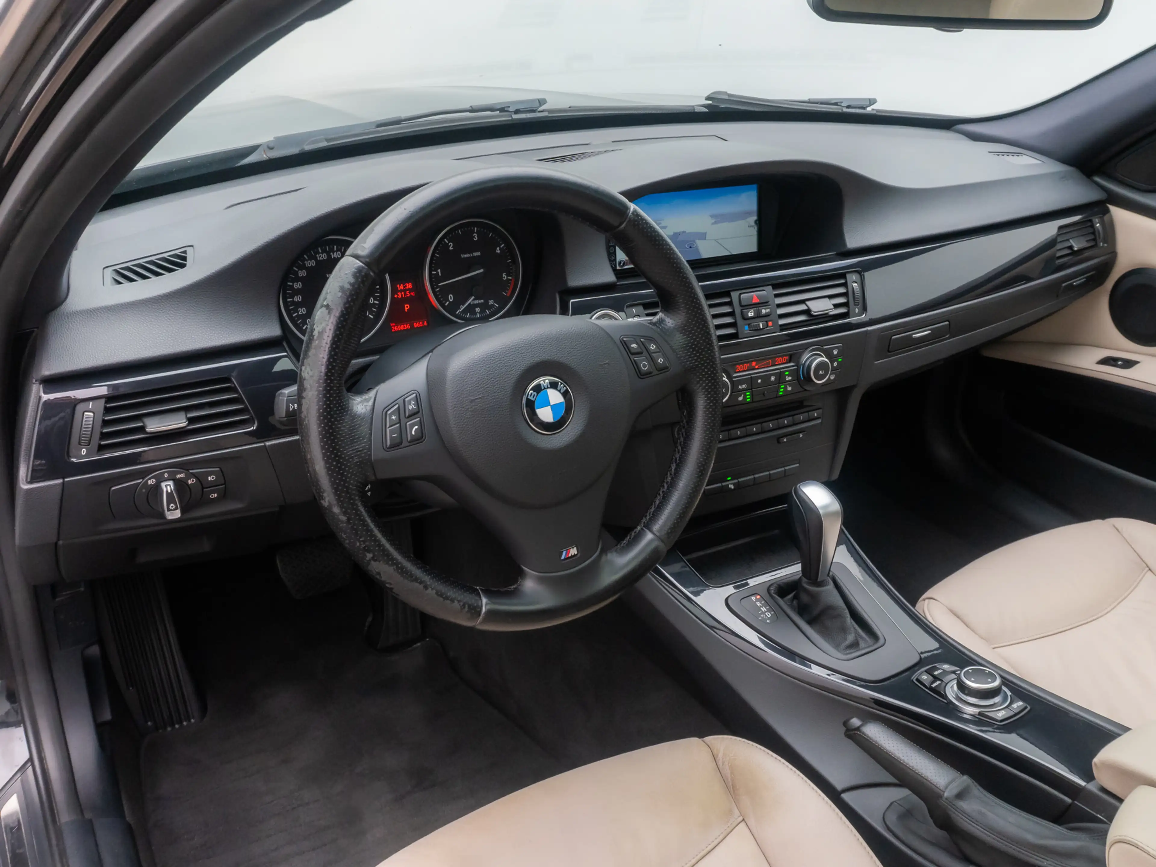 BMW 325 GeschwindigReg Xenon PDC Alarm HiFi Leder — photo 21