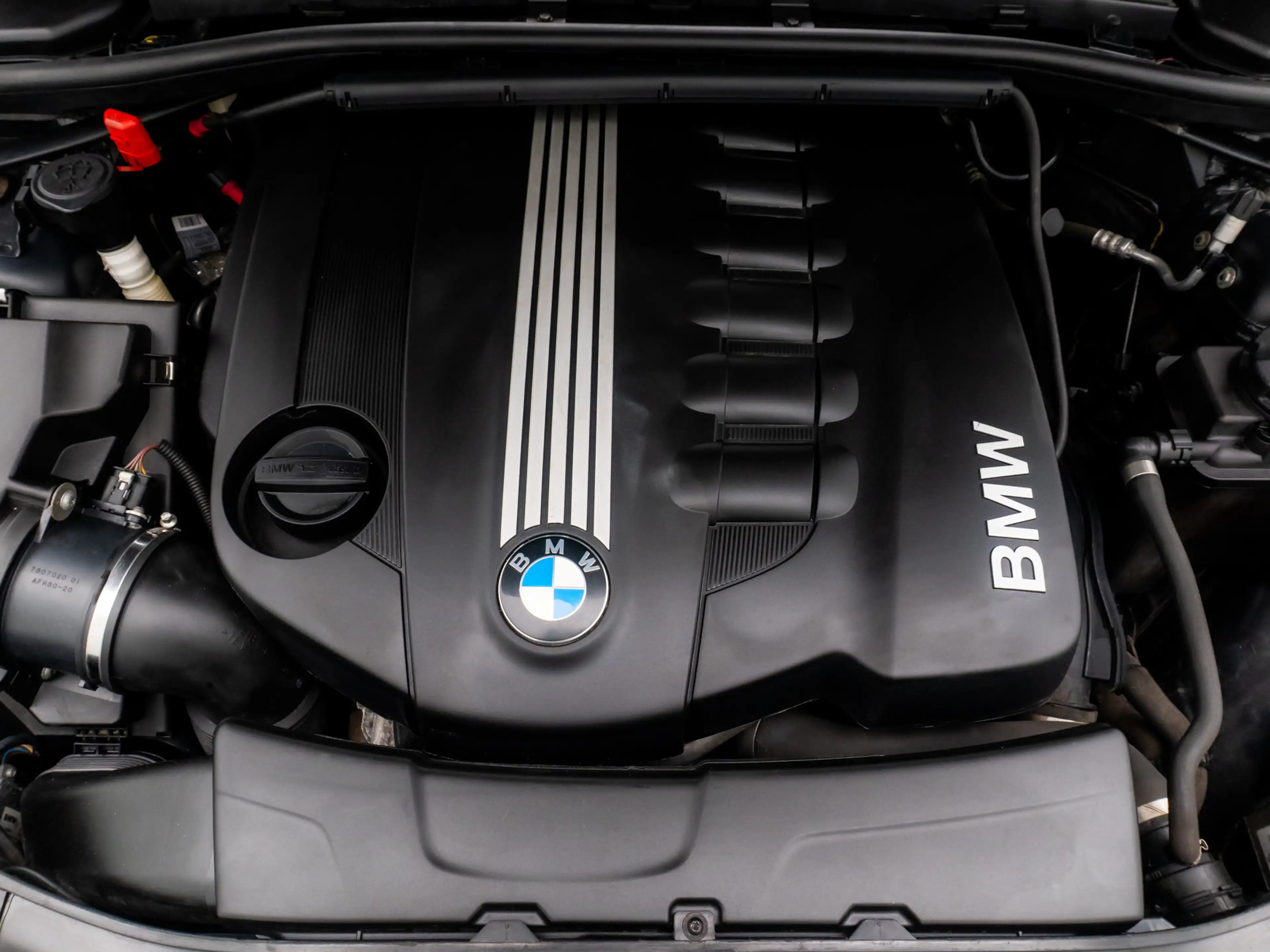 BMW 325 GeschwindigReg Xenon PDC Alarm HiFi Leder — photo 18