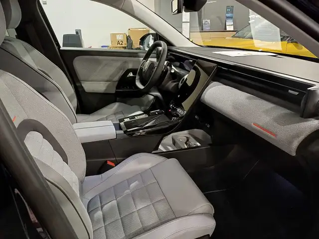 Citroen C5 Aircross view 13