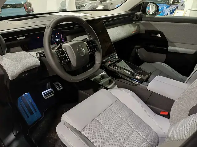 Citroen C5 Aircross view 9