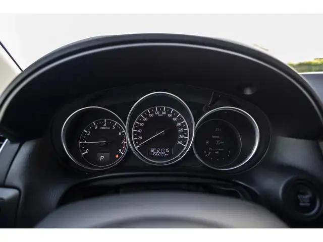 Mazda CX-5 view 8