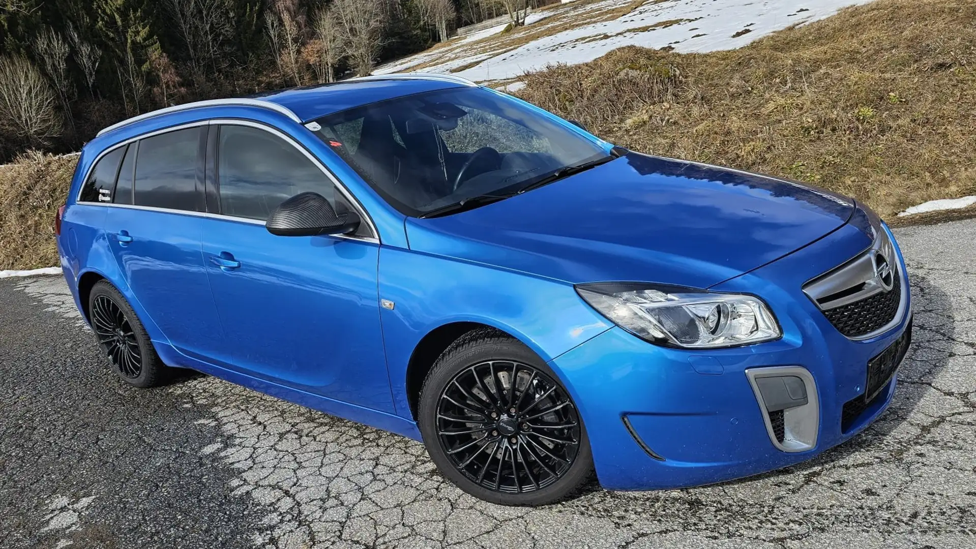 Opel Insignia ST 2,8 V6 Turbo OPC Allrad Blau - 2