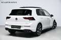Volkswagen Golf 1.5 eTSI 3x R-Line Automaat | Pano-dak | CarPlay | Wit - thumbnail 5