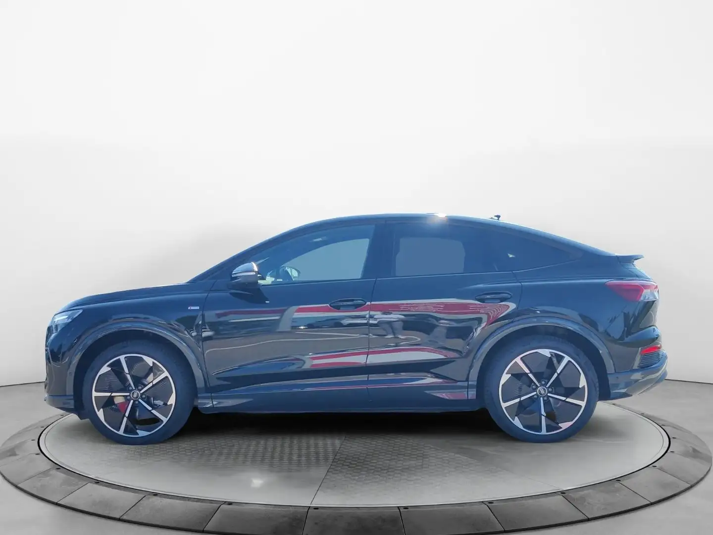 Audi Q4 e-tron 55 quattro, 499,- netto,EA8, Schwarz - 2