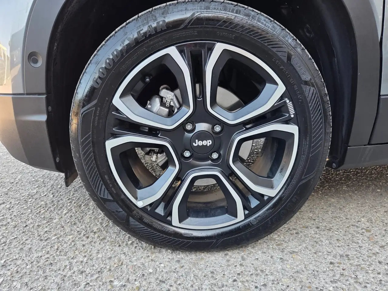 Jeep Avenger Avenger 1.2 turbo e-hybrid mhev Summit fwd 110cv edct6 18