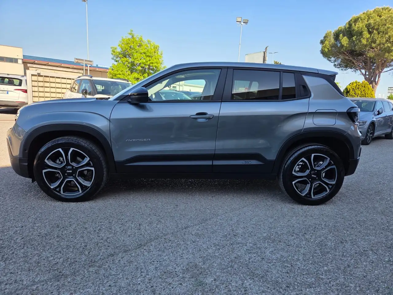 Jeep Avenger Avenger 1.2 turbo e-hybrid mhev Summit fwd 110cv edct6 4