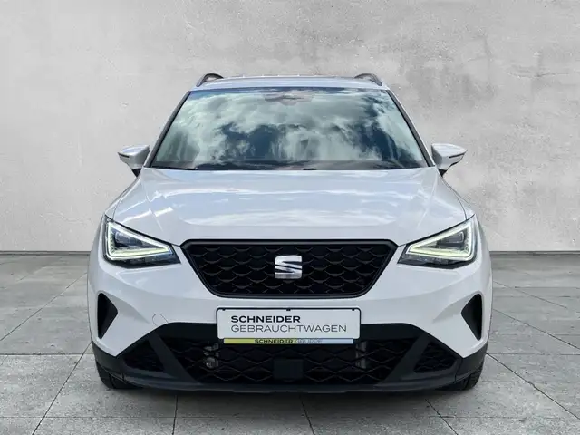 Seat Arona view 8