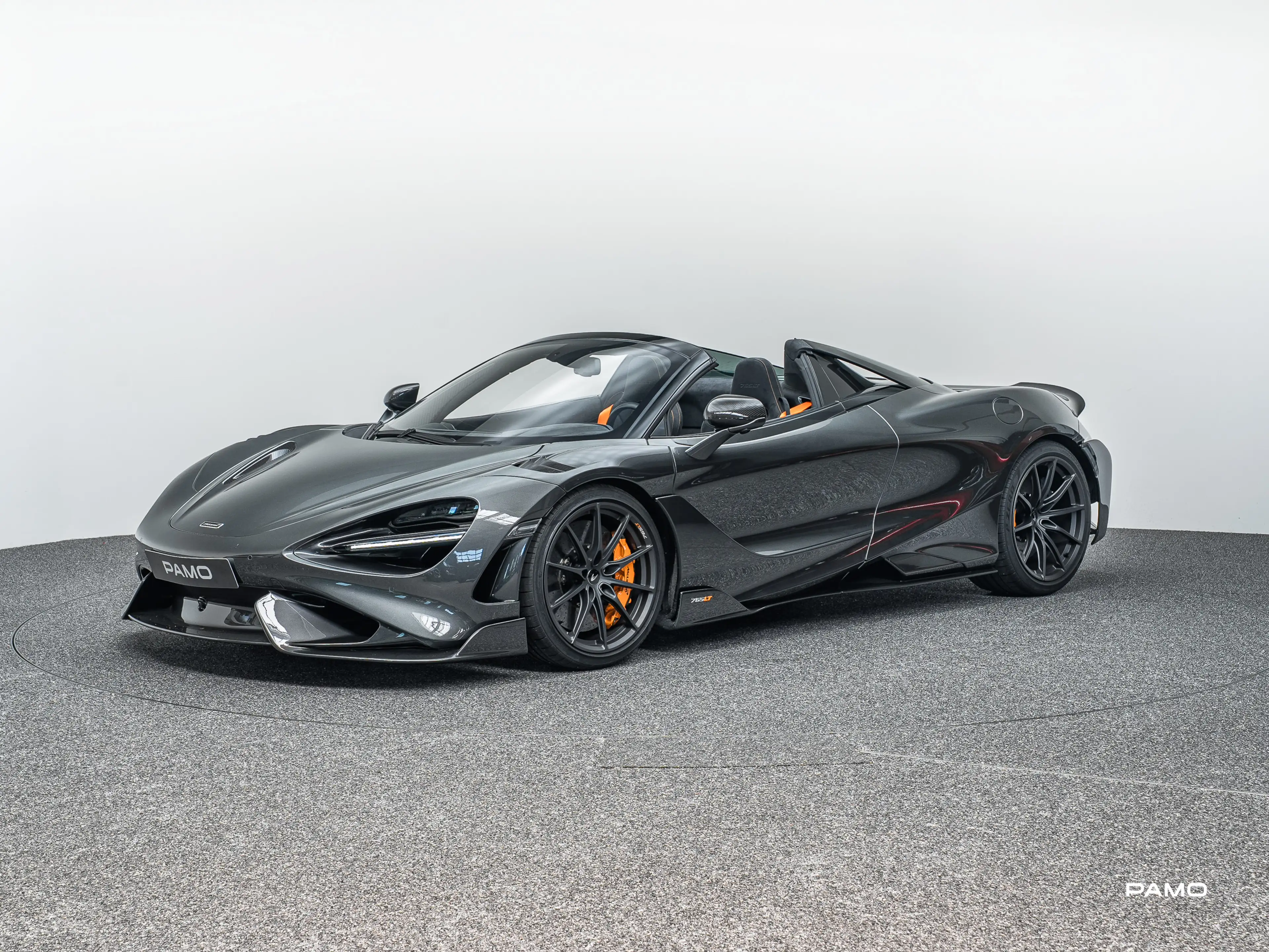 McLaren 765LT Spider McLaren 765LT Spider | Lift, B&W, Warranty — photo 11