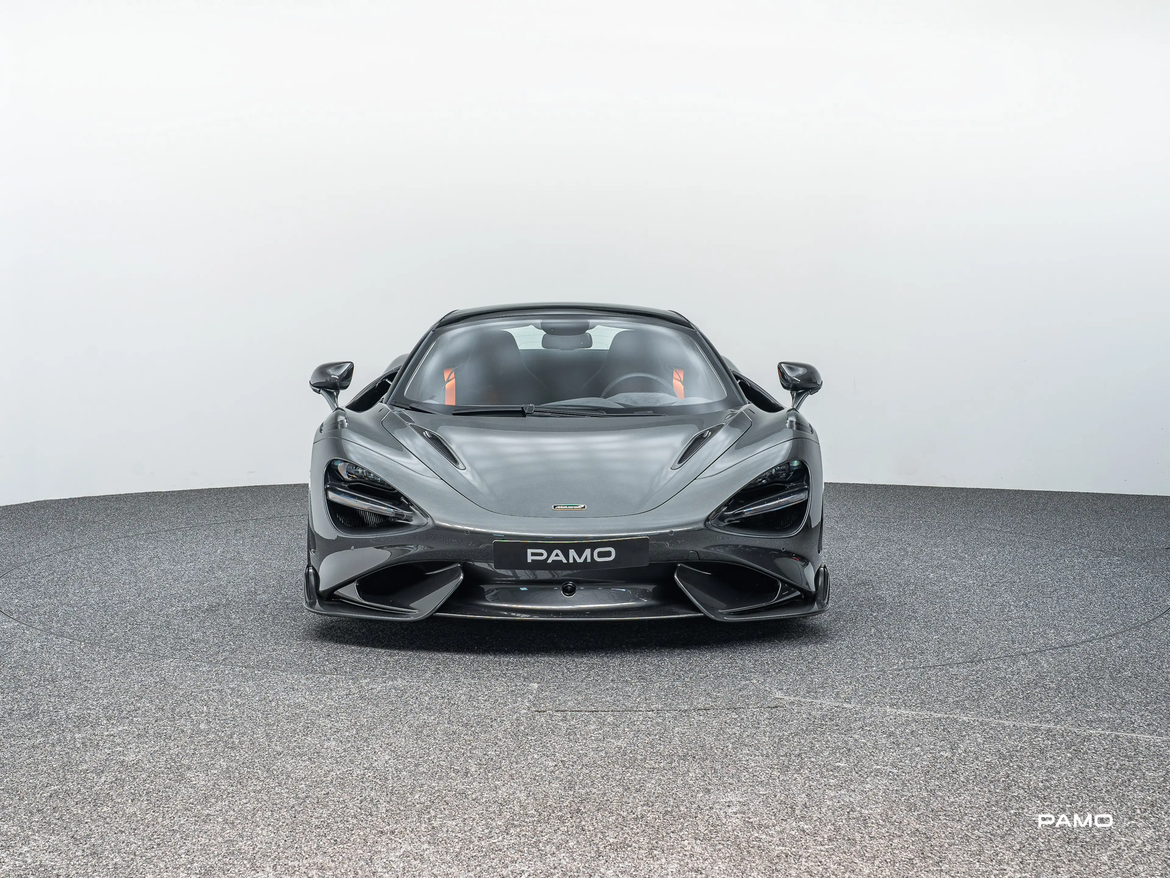 McLaren 765LT Spider McLaren 765LT Spider | Lift, B&W, Warranty — photo 2