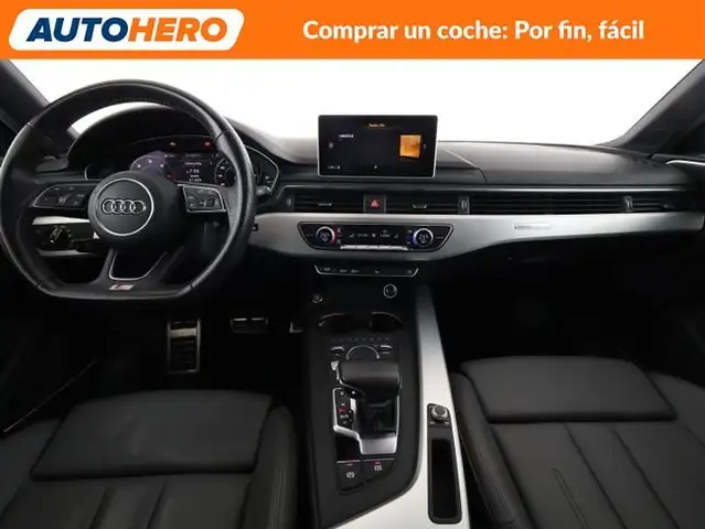Audi A4 view 13