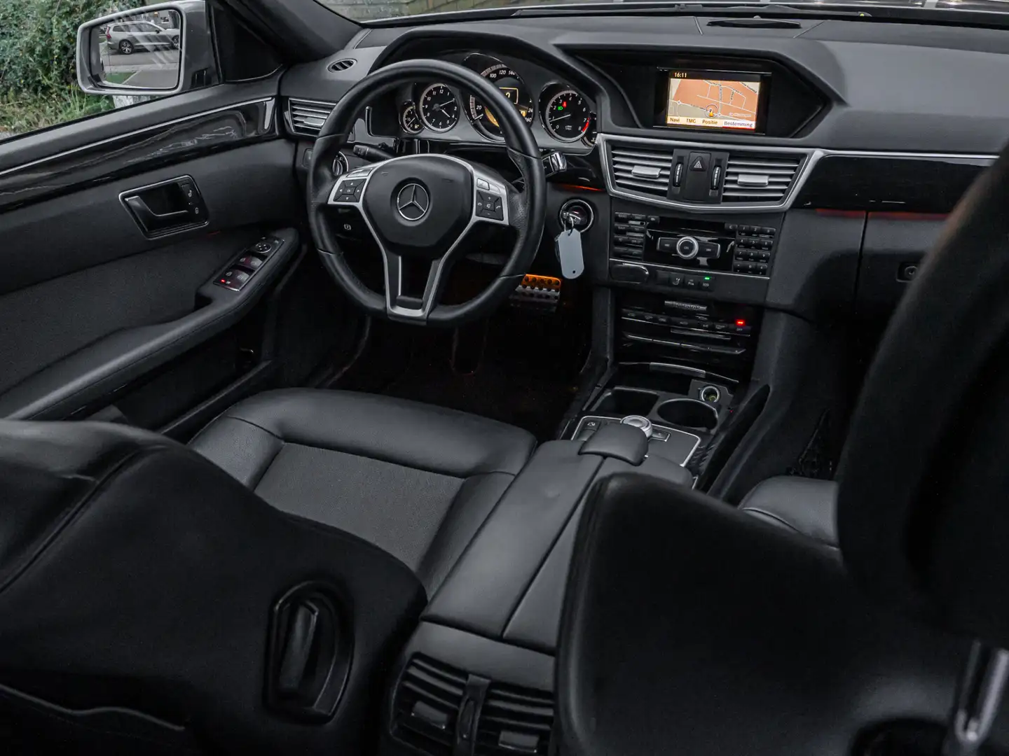 Mercedes-Benz E 250 CGI AMG Style Business Class Avantgarde ORG NL NAV Šedá - 2
