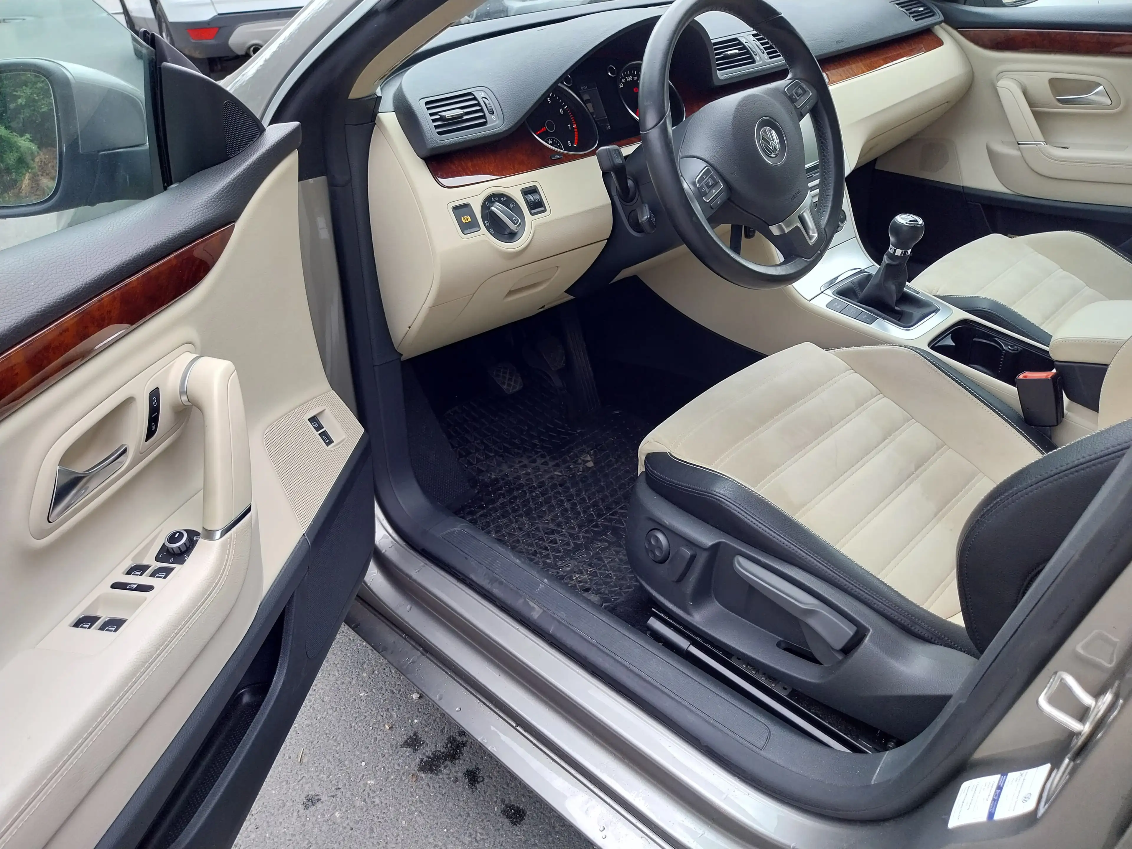 Volkswagen Passat CC Passat CC 2.0 TSI Exclusive — photo 9