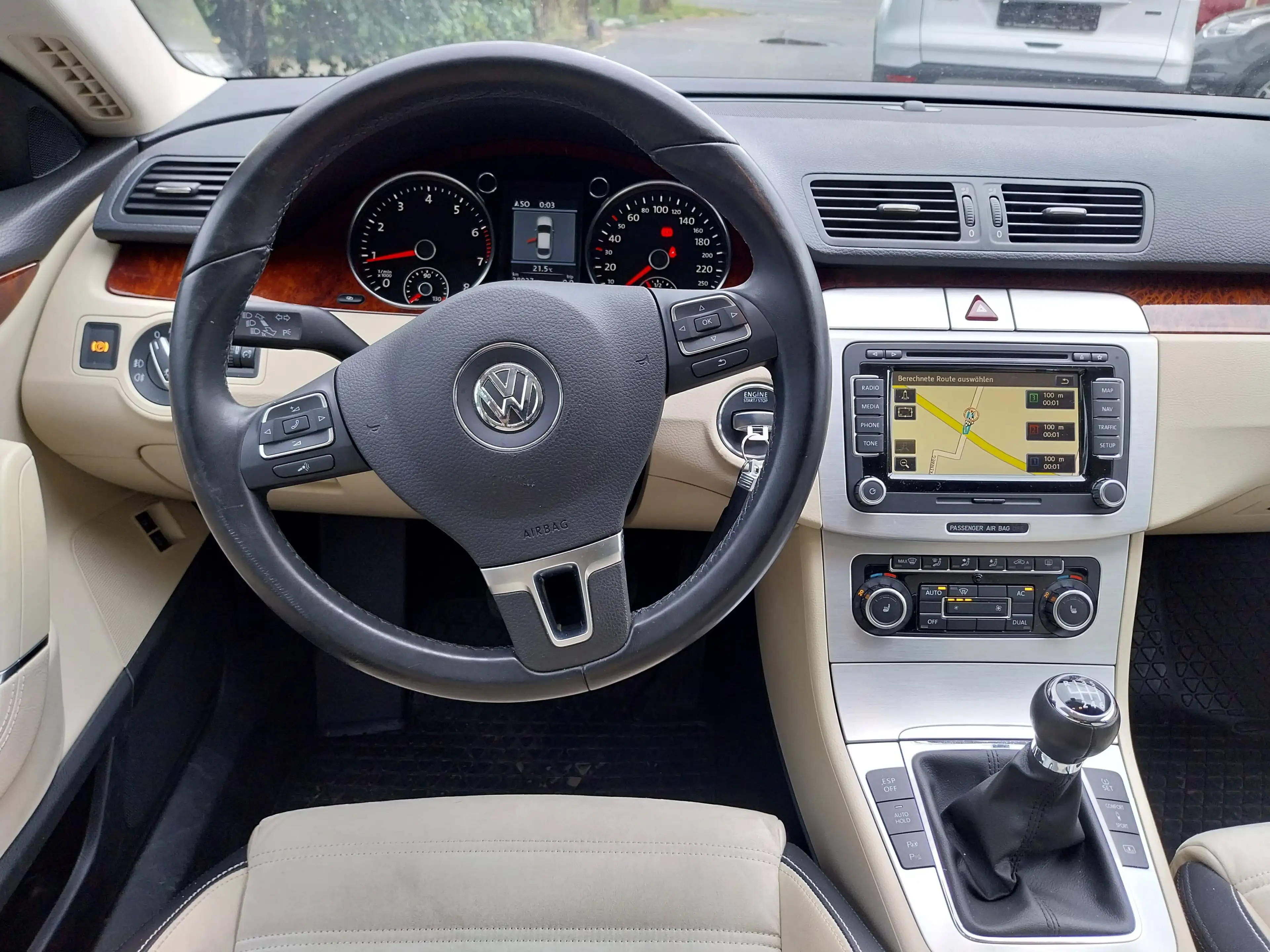 Volkswagen Passat CC Passat CC 2.0 TSI Exclusive — photo 10