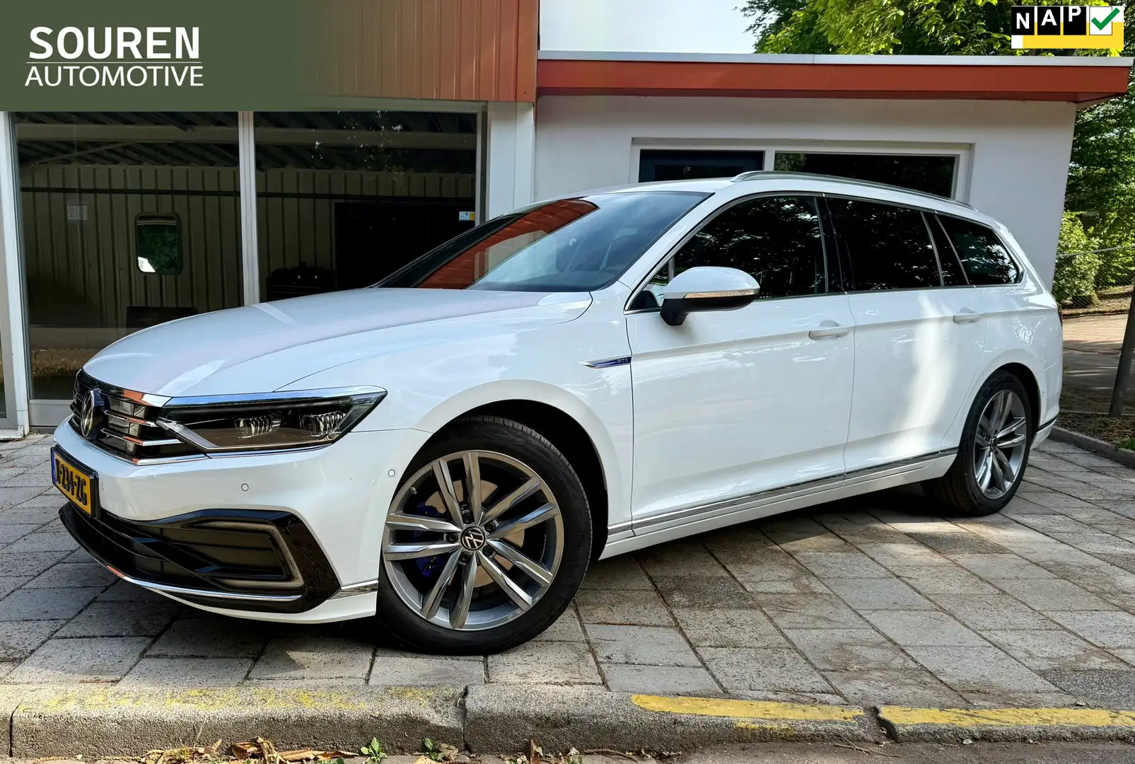 Volkswagen Passat Variant 1.4 TSI PHEV GTE Business / Pano / Massage / Camer Blanco - 1