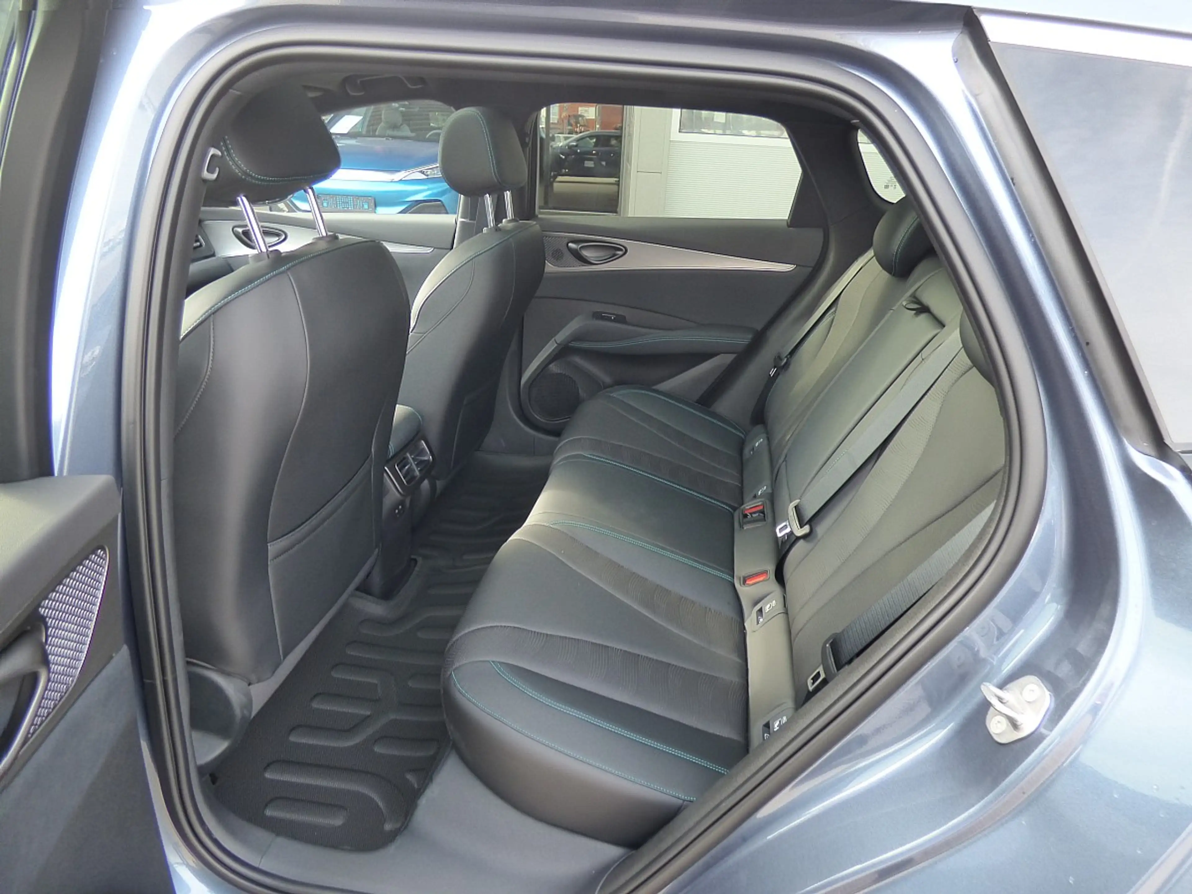 BYD Seal 6 SEAL 6 DM-i TOURING Comfort *Lagerfahrzeug* — photo 7