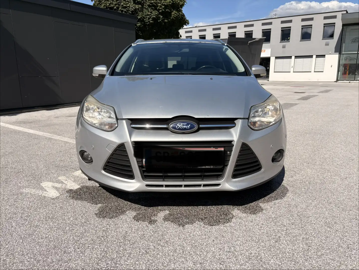 Ford Focus Traveller Trend 1,6 TDCi Silber - 2