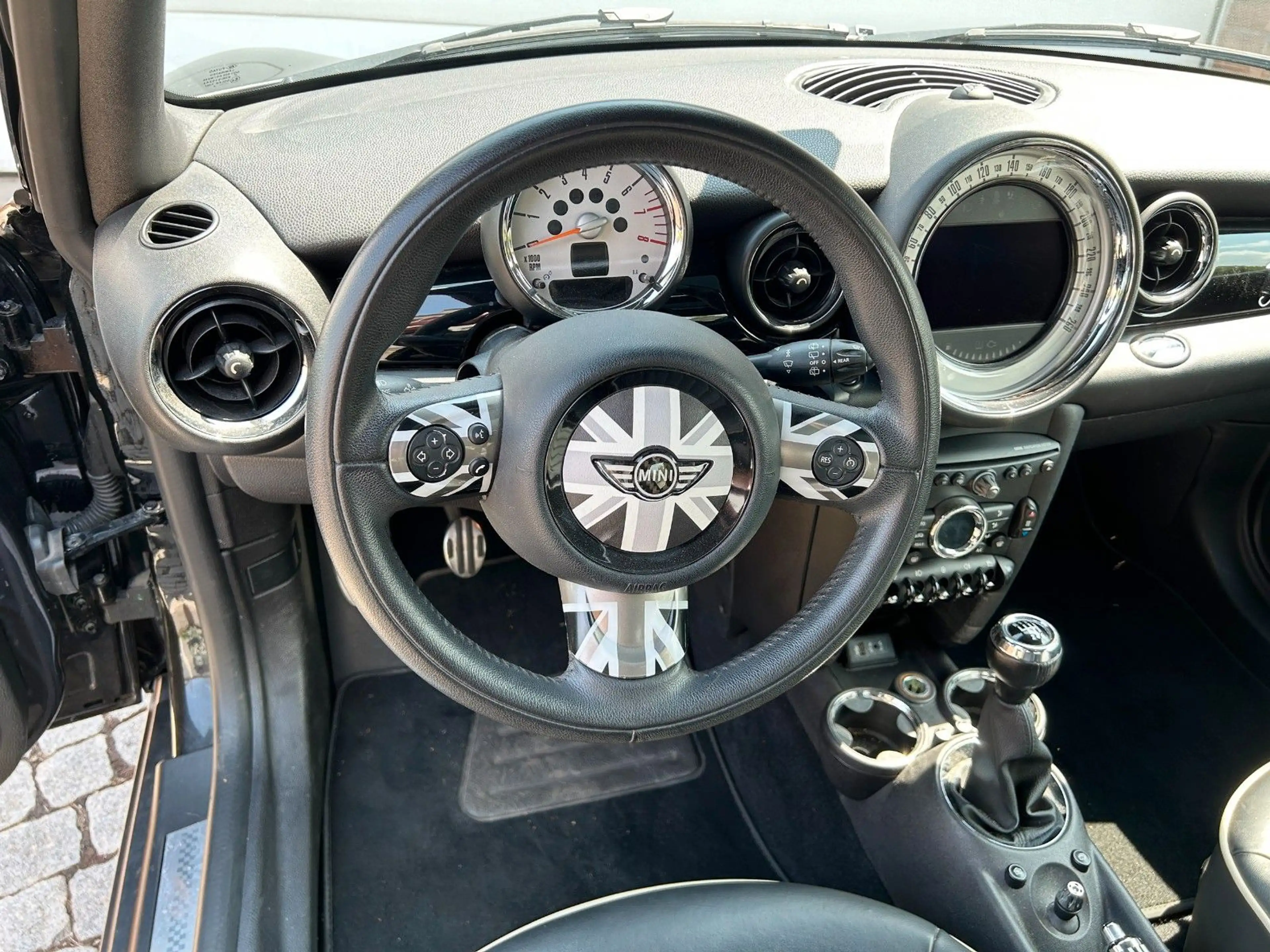MINI Cooper S / 2.Hd. / Leder / Navi /Klima etc. — photo 10