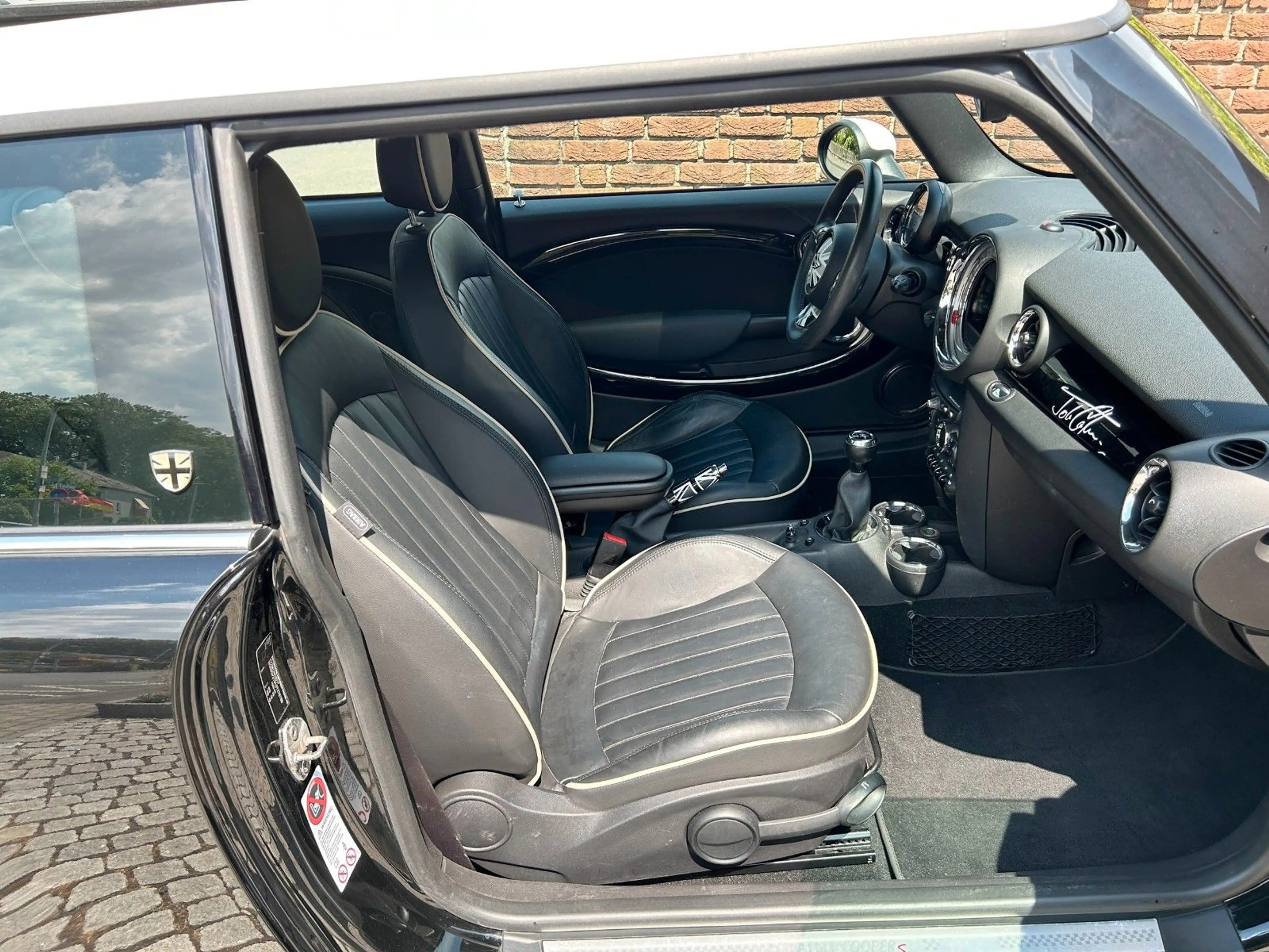 MINI Cooper S / 2.Hd. / Leder / Navi /Klima etc. — photo 8
