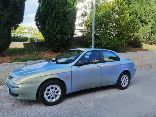 Alfa Romeo 156