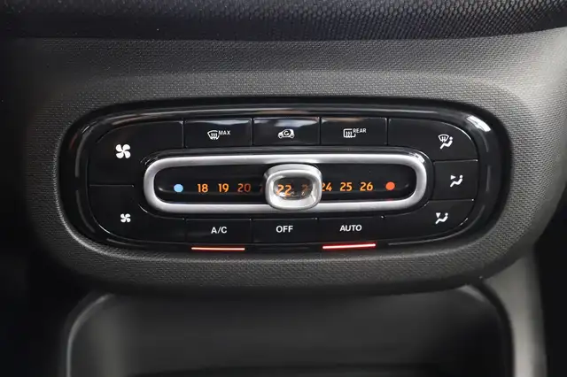 Smart Fortwo view 16