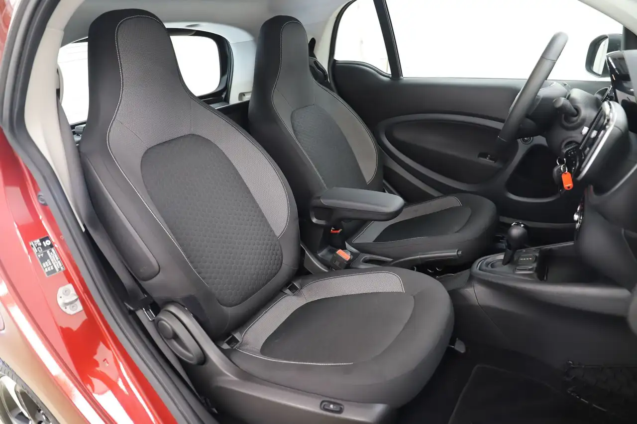 smart forTwo 2022 — фото 10