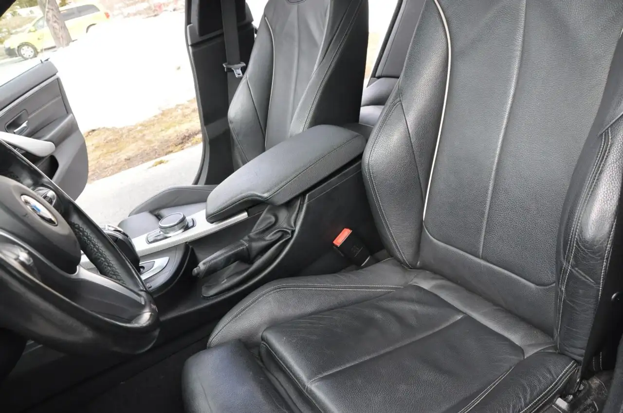 BMW 4 Series снимка BMW 4 Series
