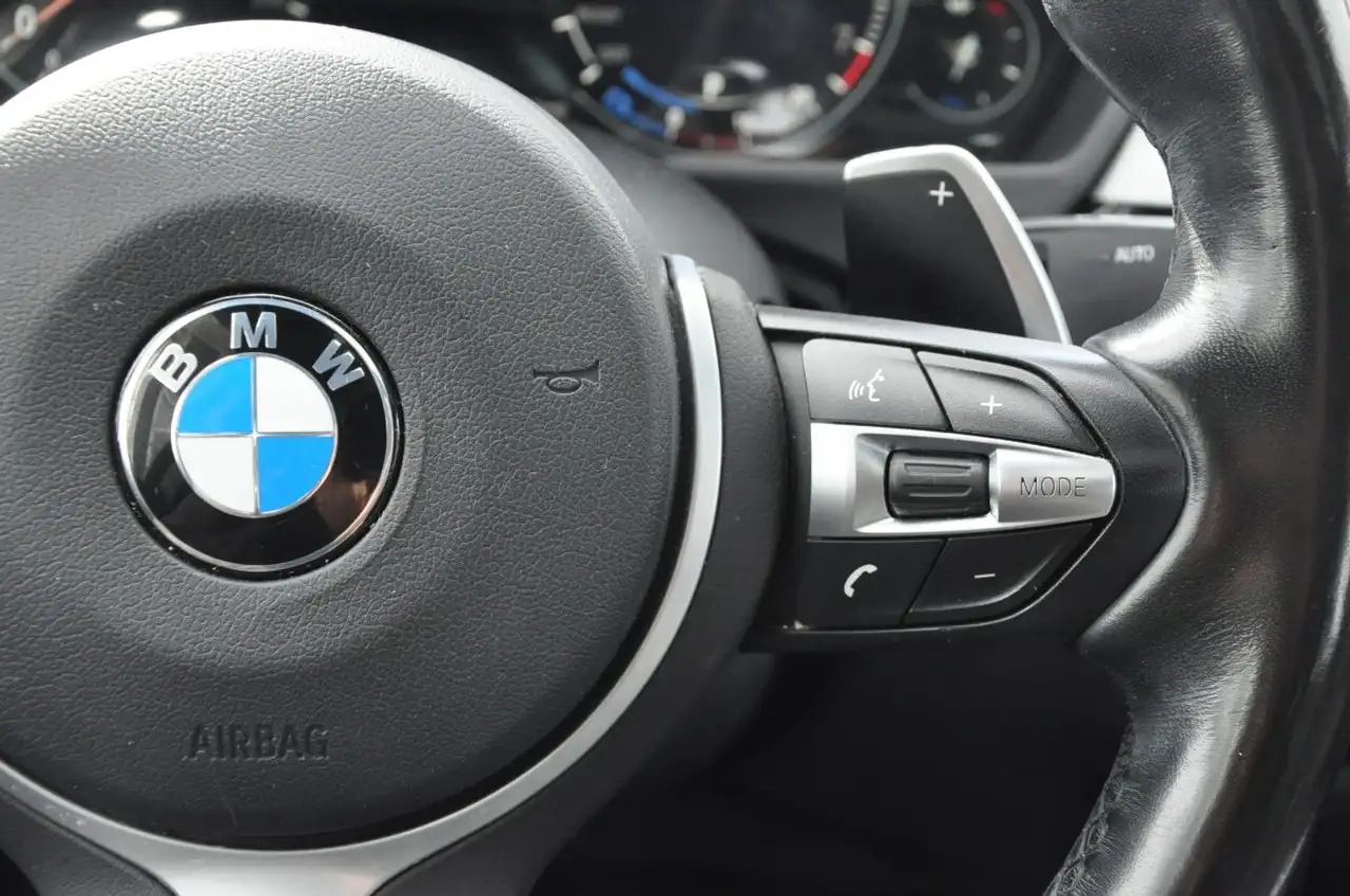 BMW 4 Series снимка BMW 4 Series