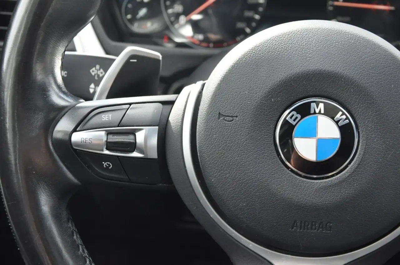 BMW 4 Series снимка BMW 4 Series
