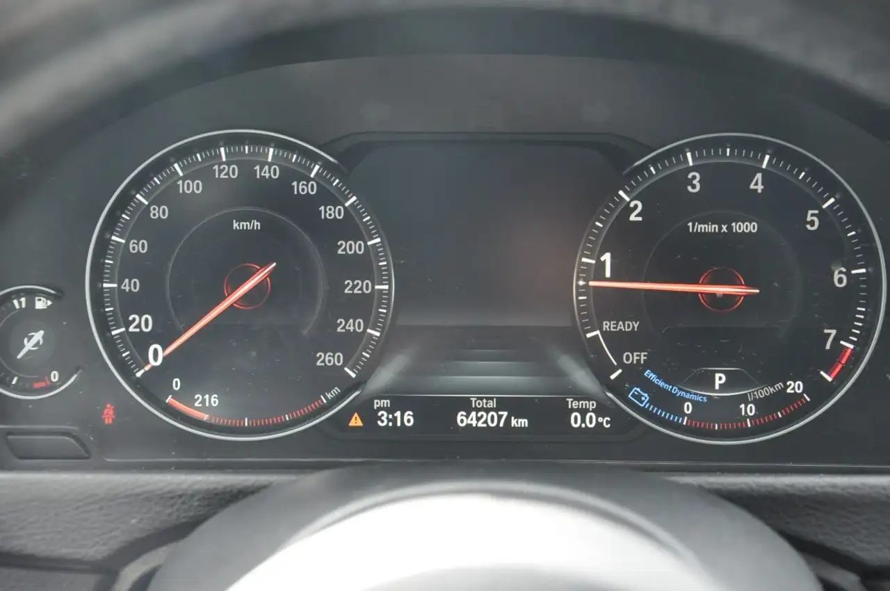 BMW 4 Series снимка BMW 4 Series