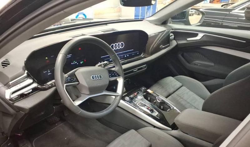 Audi A6 Avant TDI qu S tr. AHK MATRIX 360° TECH PLUS — photo 3