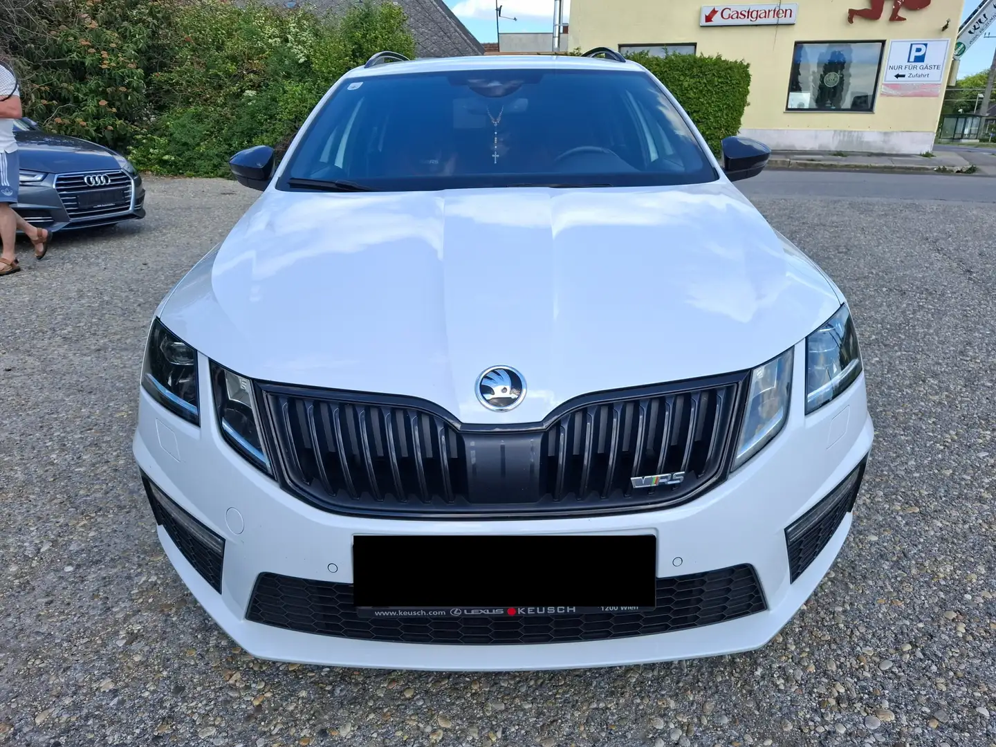 Skoda Octavia RS DSG 4x4 VRS, Moon Weiss metallic, 18 Zoll Weiß - 2