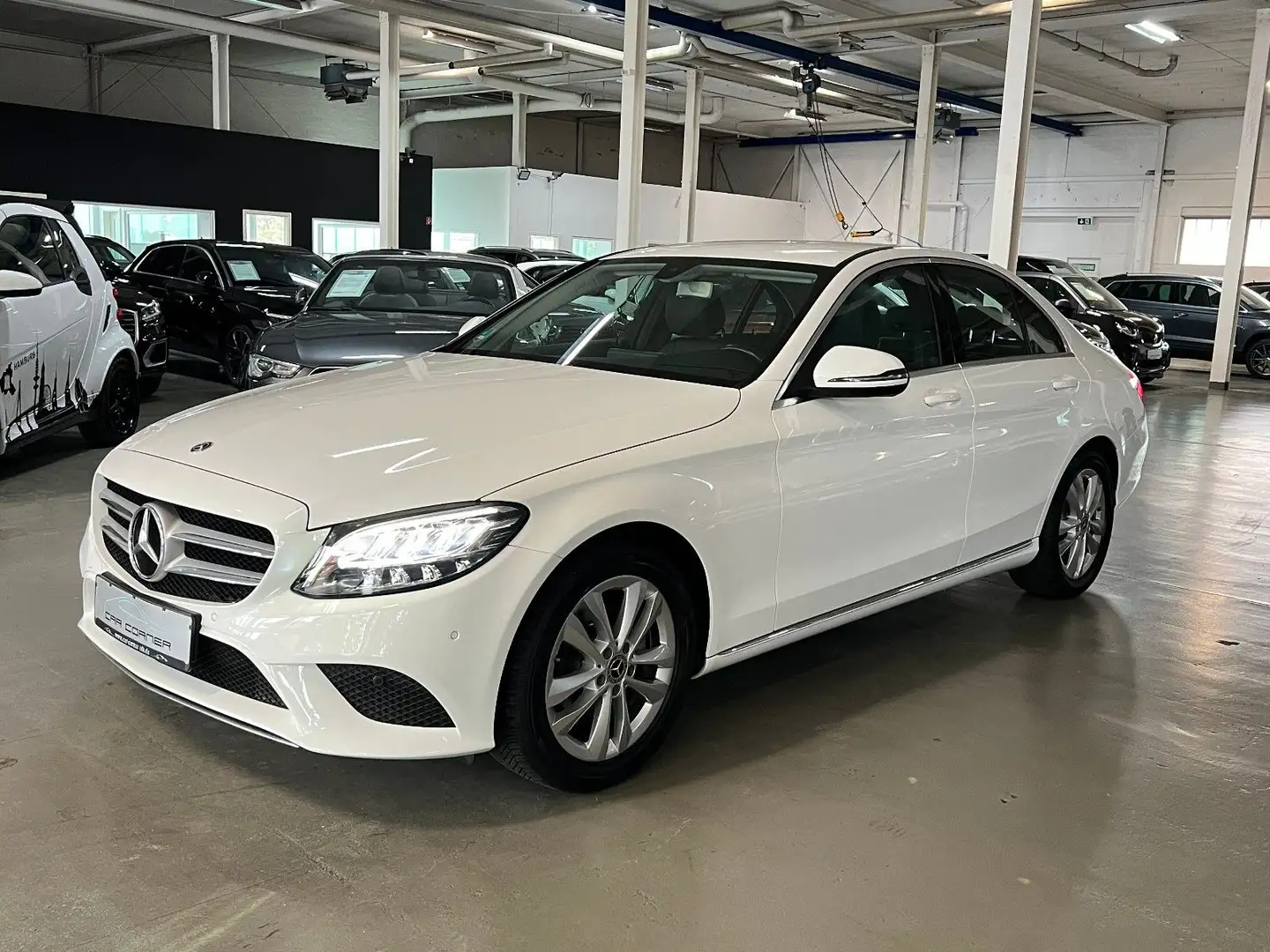 Mercedes-Benz C 180 CGI 9GT 2X AVANTGARDE COMAND WIDESCREEN Blanc - 1