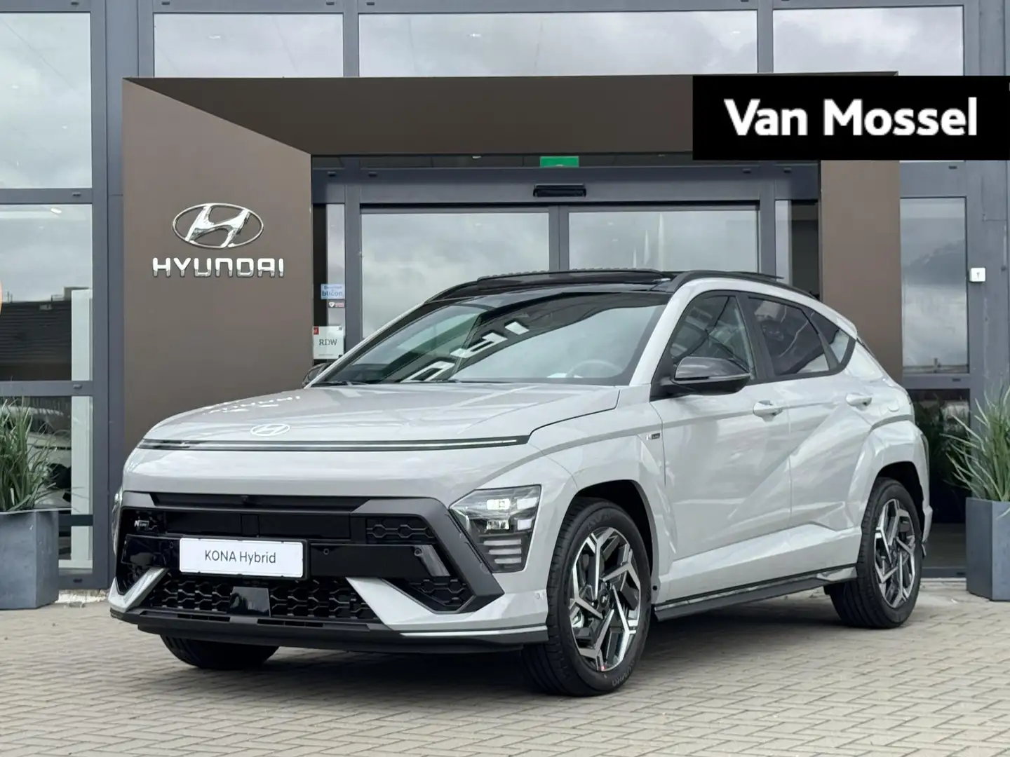 Hyundai KONA 1.6 GDI HEV N Line Sky | Stoelverwarming/verkoelin Grau - 1