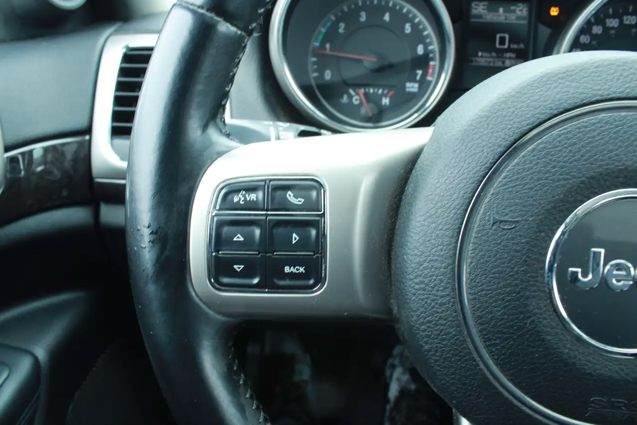 Jeep Grand Cherokee снимка Jeep Grand Cherokee