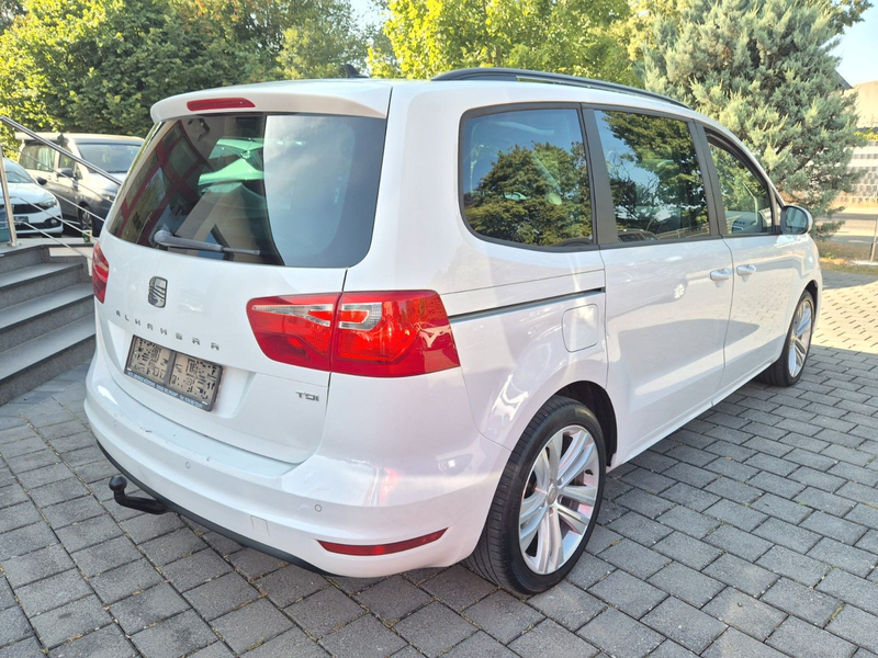 SEAT Alhambra 2.0 TDI Style AHK LEDER MEMORY PANO CAM — photo 6