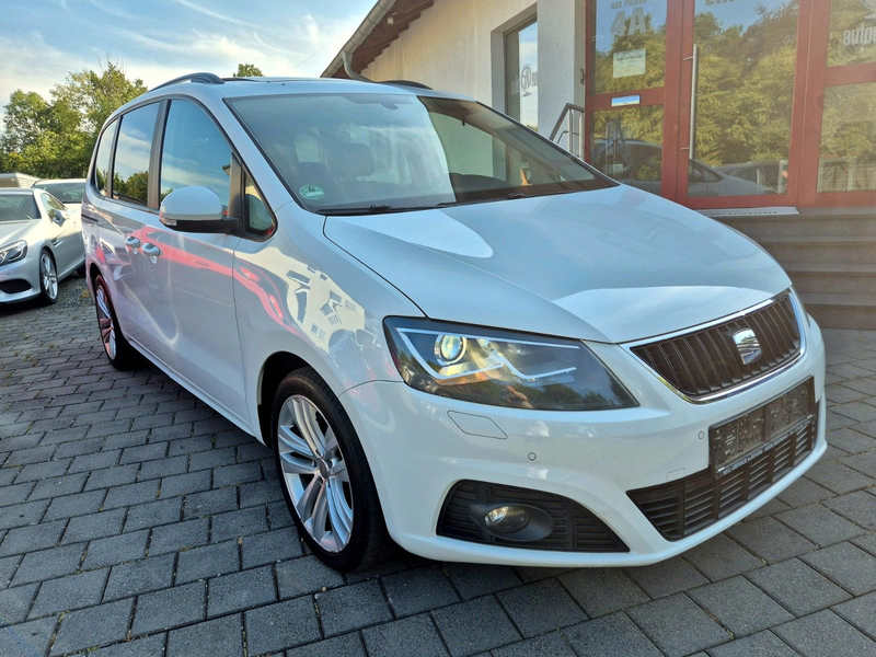 SEAT Alhambra 2.0 TDI Style AHK LEDER MEMORY PANO CAM — photo 3