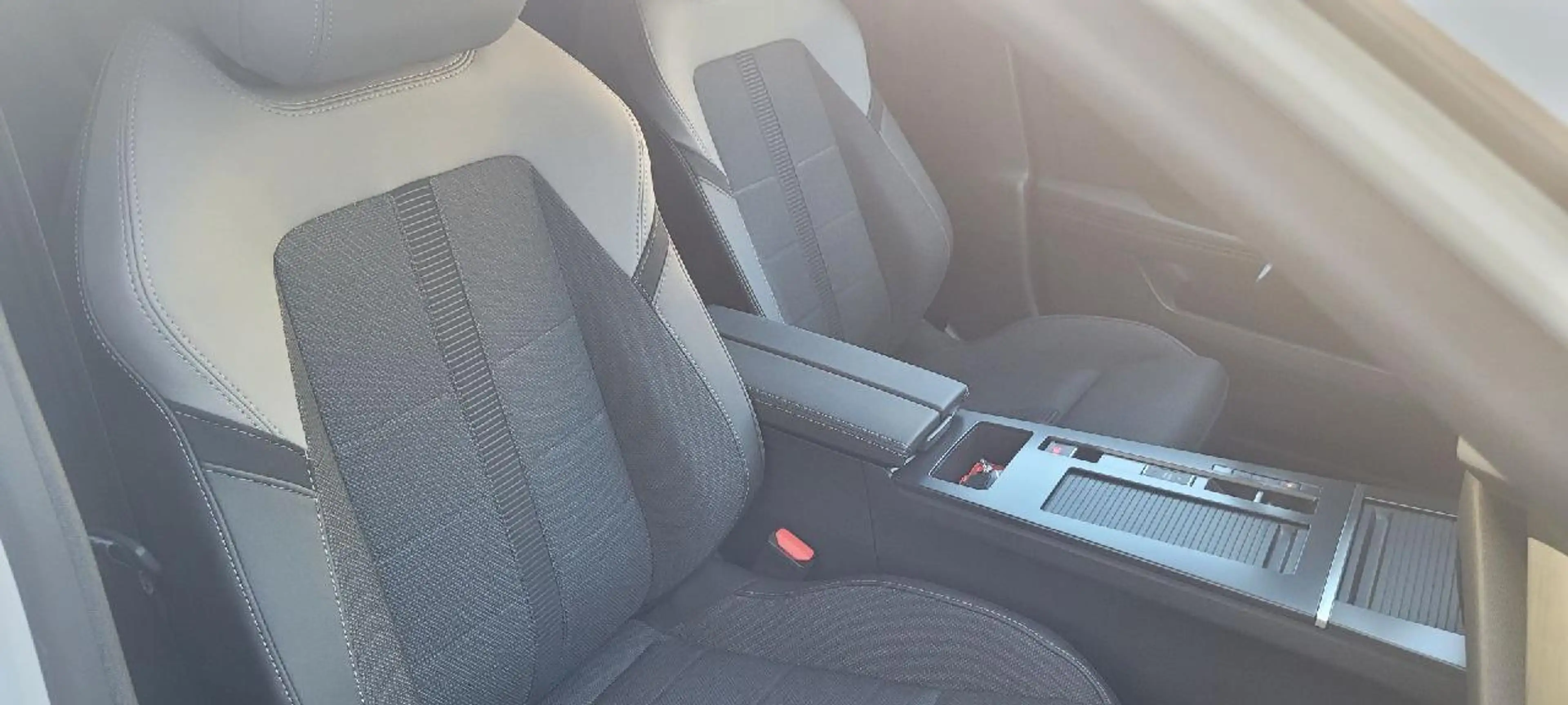 Opel Astra Ultimate — photo 15