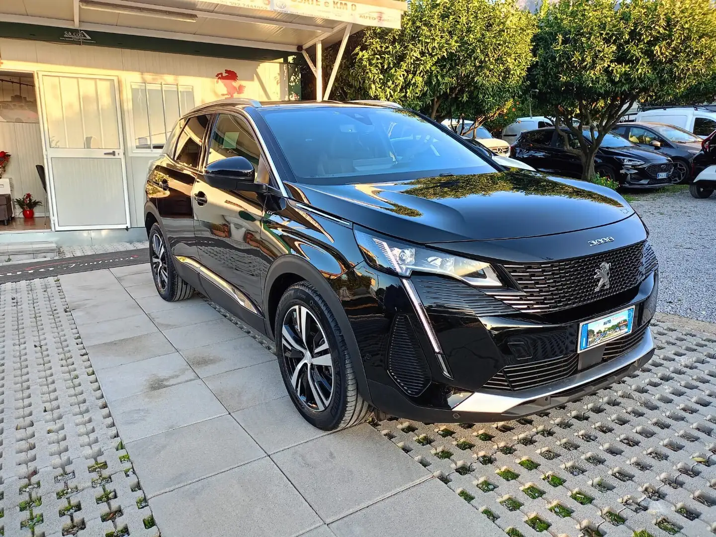 Peugeot 3008 GT LINE Nero - 2