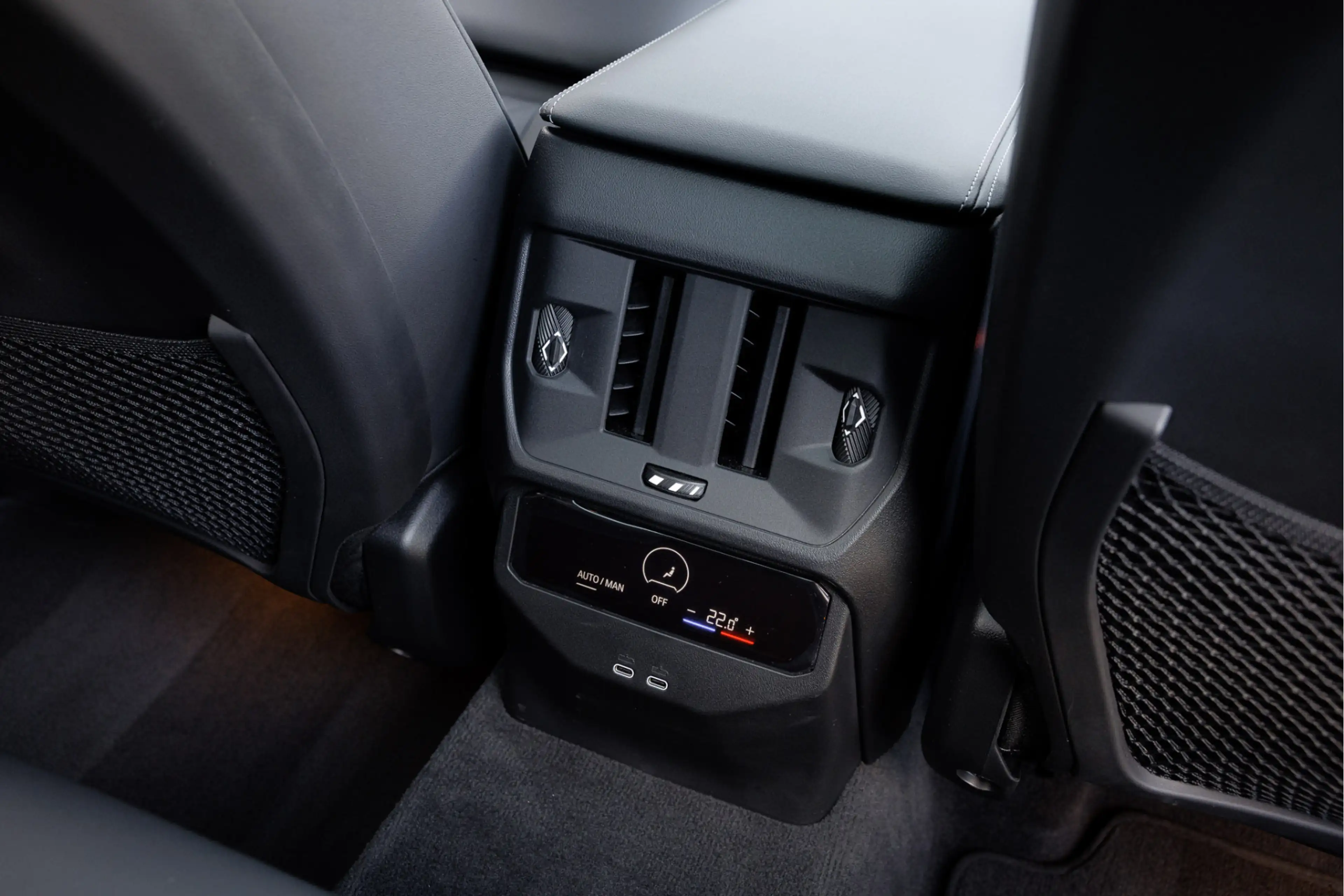 BMW X3 30e xDrive M-Sport [ DUNE GREY ] Pano - Harman Kar — photo 25