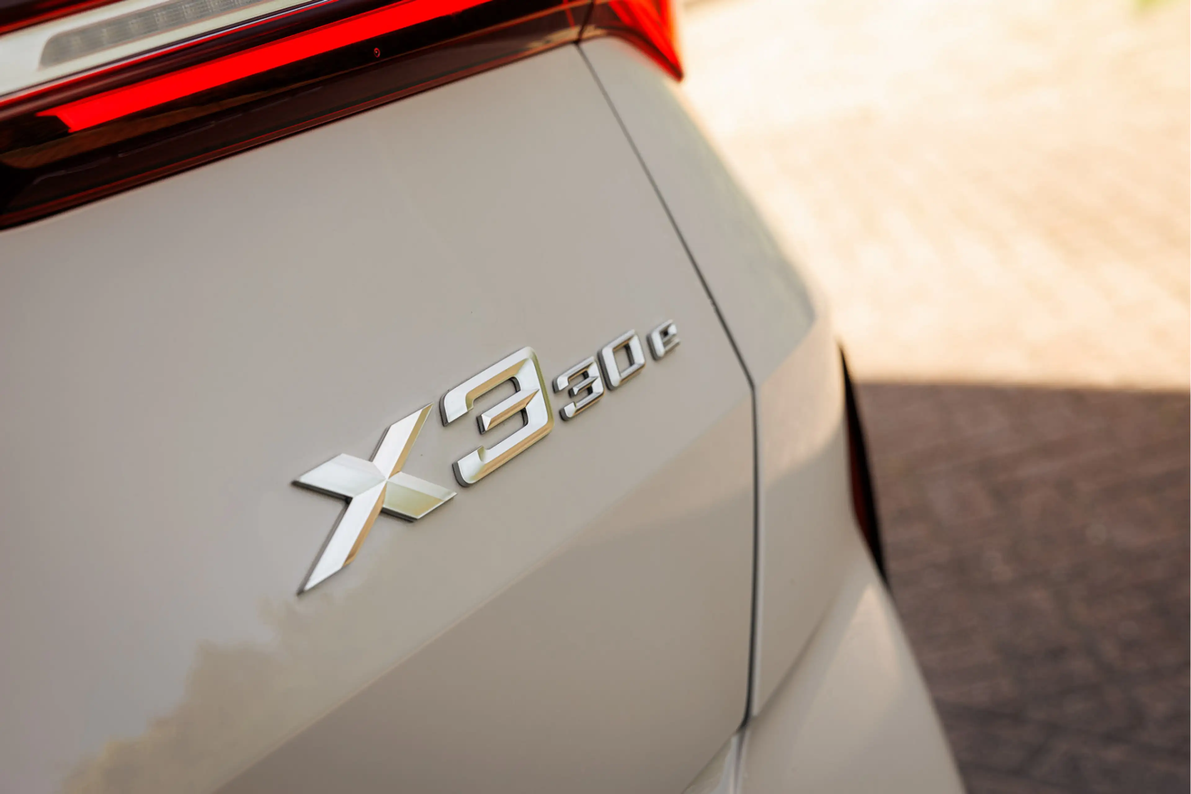 BMW X3 30e xDrive M-Sport [ DUNE GREY ] Pano - Harman Kar — photo 22
