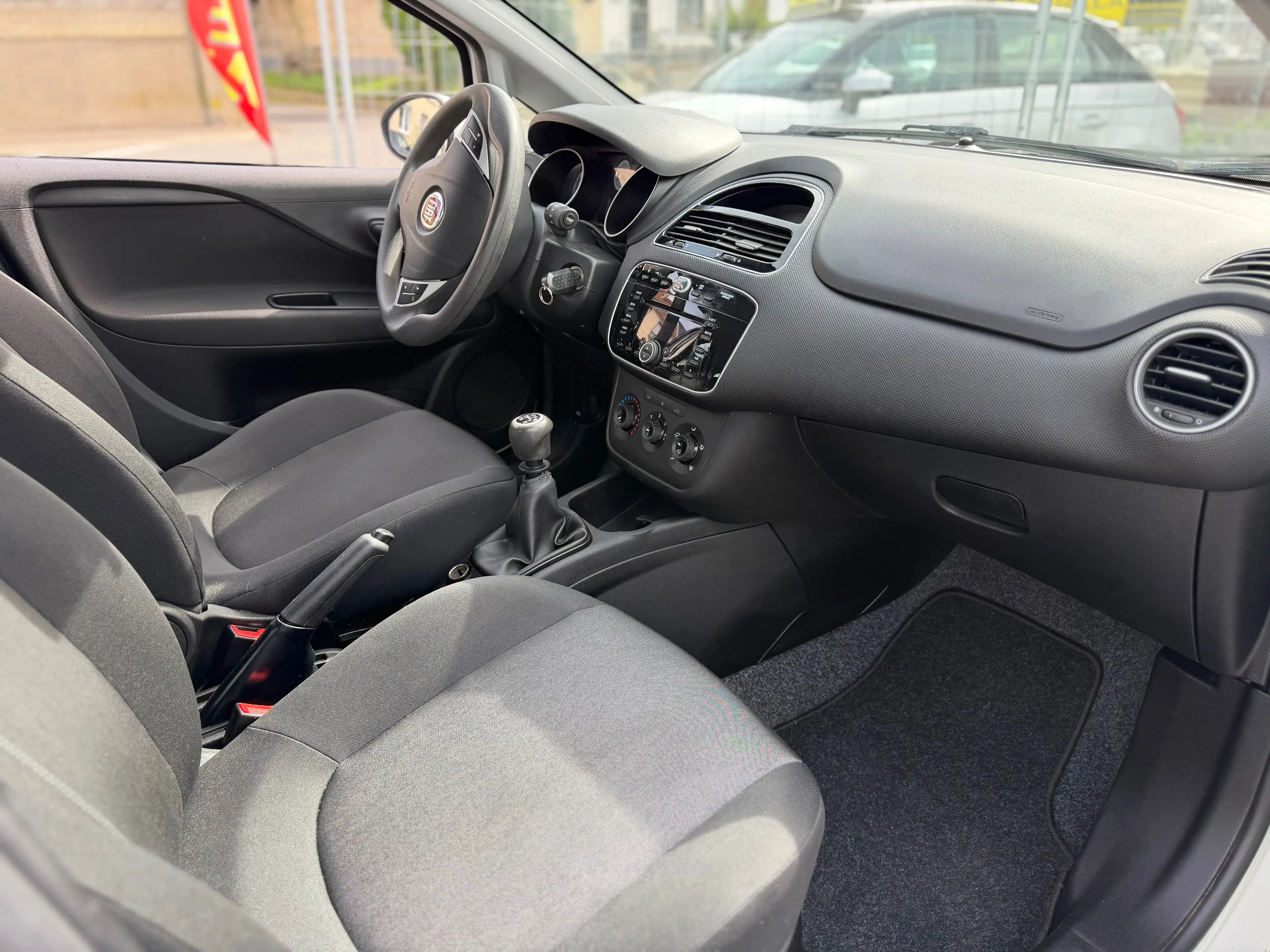 Fiat Punto Punto 1.2i Garantie 1 an ‼️Euro 6b — photo 5